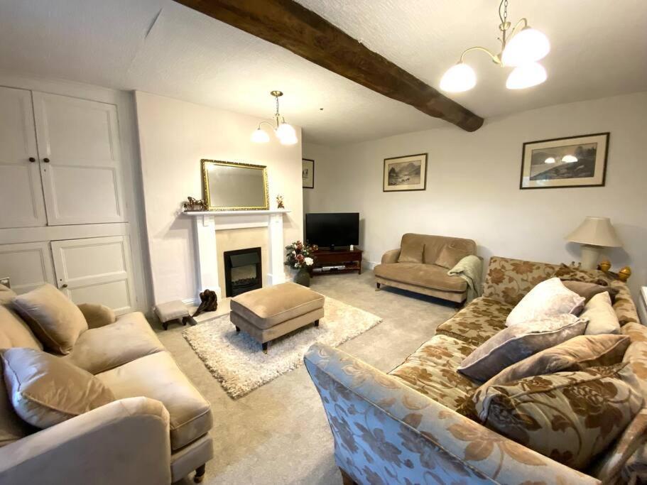 Farmhouse Cottage Set In Beautiful Countryside Oswestry Exterior foto